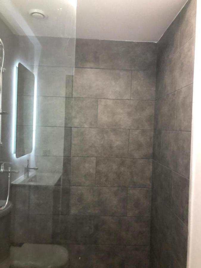 Luxury Labone Edge 2-Bedroom Apartment In Accra - Fivehills Homes Exterior photo